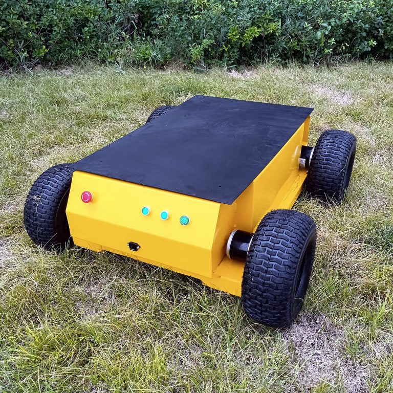 Remote track-mounted lawn mower robot China manufacturer factory distributor