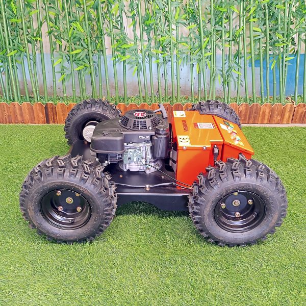 Radio Controlled Wheeled Lawn Mower (VTW550-90) With Tubeless Tires - Image 4