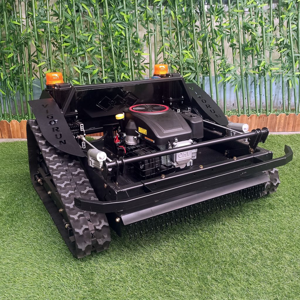 Remote Track Slope Mower With A Timer (VTLM800) – Vigorun Mowing Tank ...