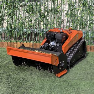 Remote controlled flail mower (MTSK800 with flail mower)